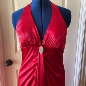 Floor length, red, ball gown